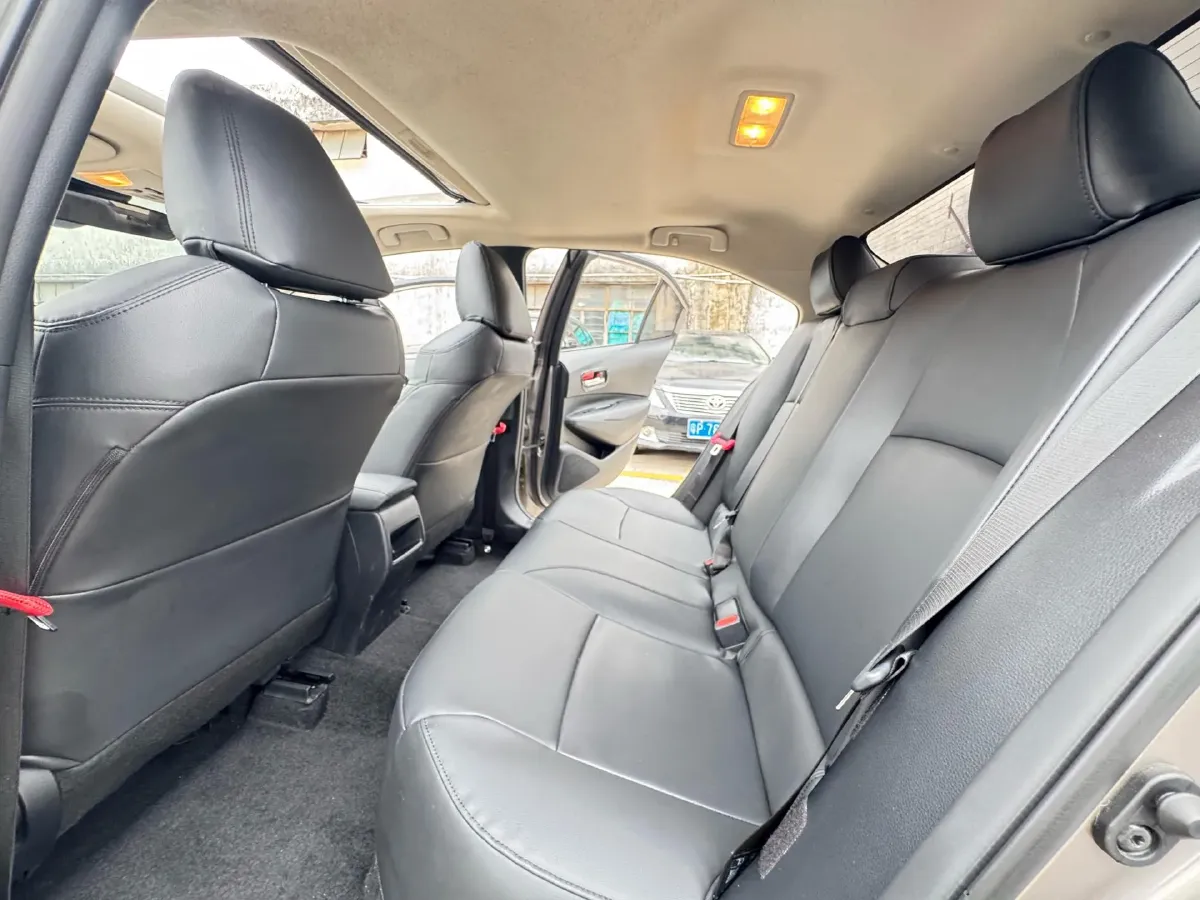 2021 Toyota Corolla 1.2T 116HP L4 CVT,autocango,china used car exporter,china ev exporter,chinese used car exporter,chinese used ev exporter