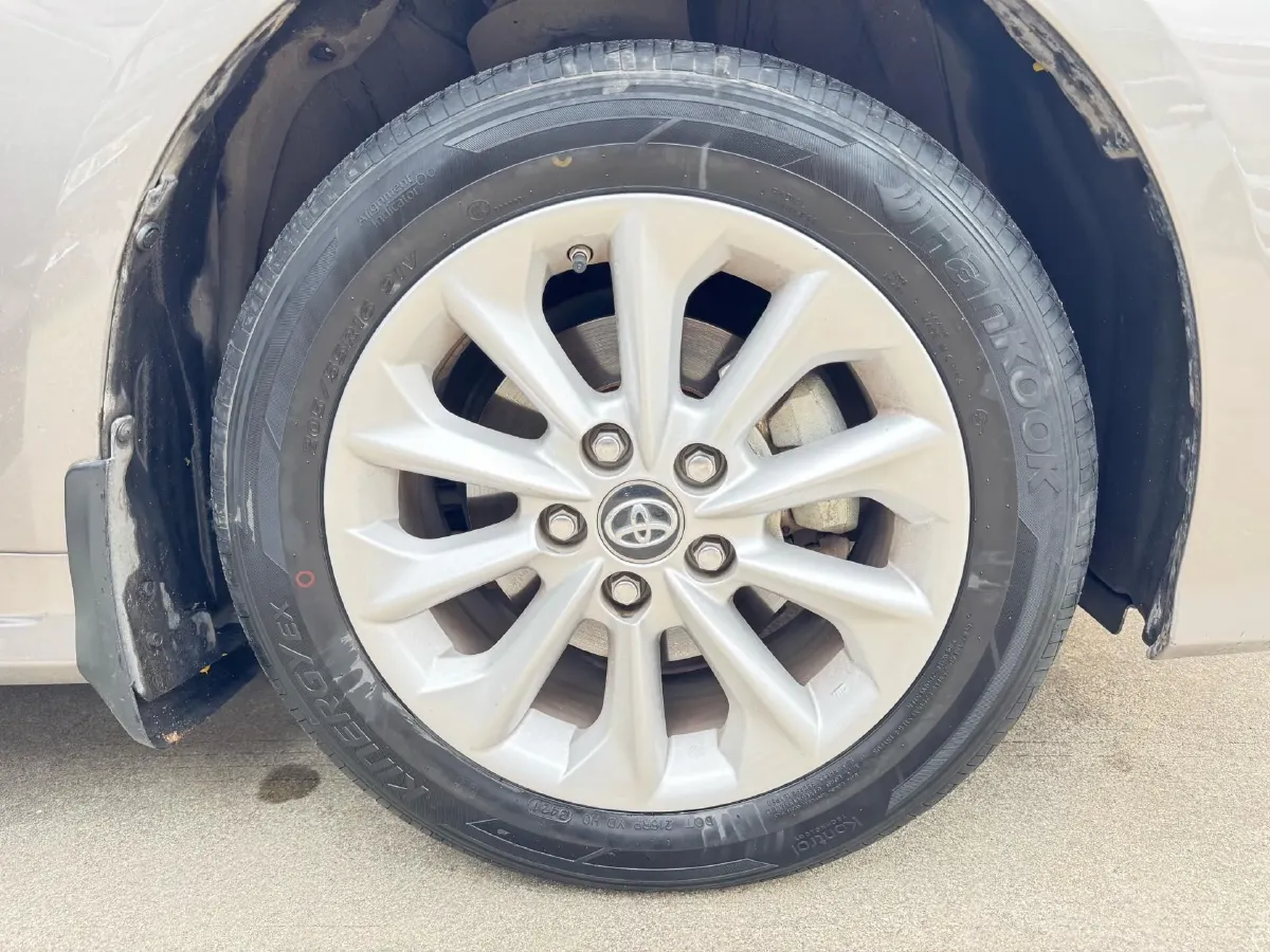 2021 Toyota Corolla 1.2T 116HP L4 CVT,autocango,china used car exporter,china ev exporter,chinese used car exporter,chinese used ev exporter