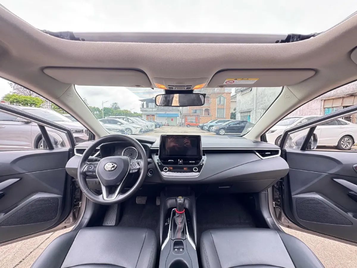 2021 Toyota Corolla 1.2T 116HP L4 CVT,autocango,china used car exporter,china ev exporter,chinese used car exporter,chinese used ev exporter