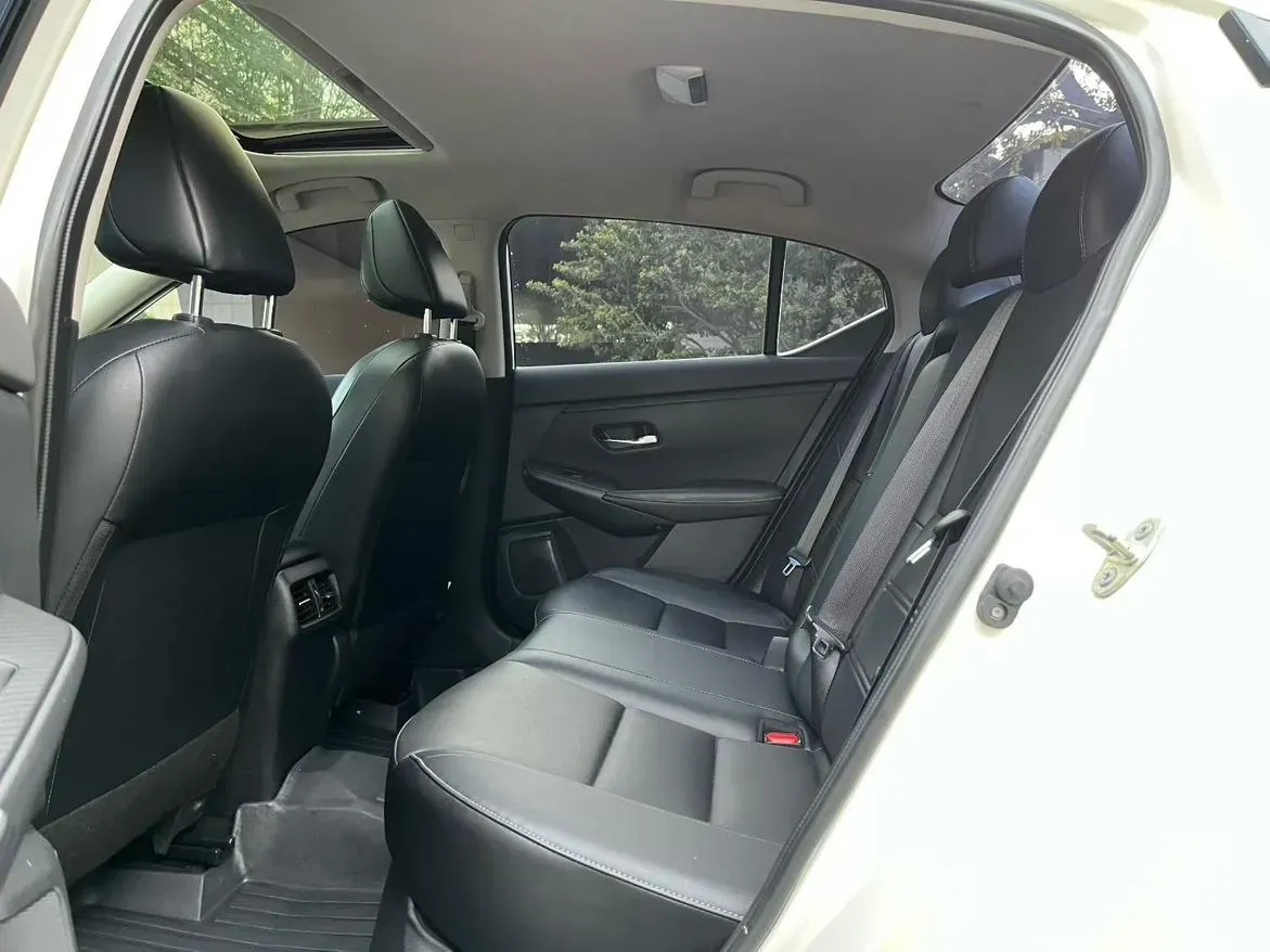 2021 Nissan Sylphy 1.6L 135HP L4 CVT,autocango,china used car exporter,china ev exporter,chinese used car exporter,chinese used ev exporter