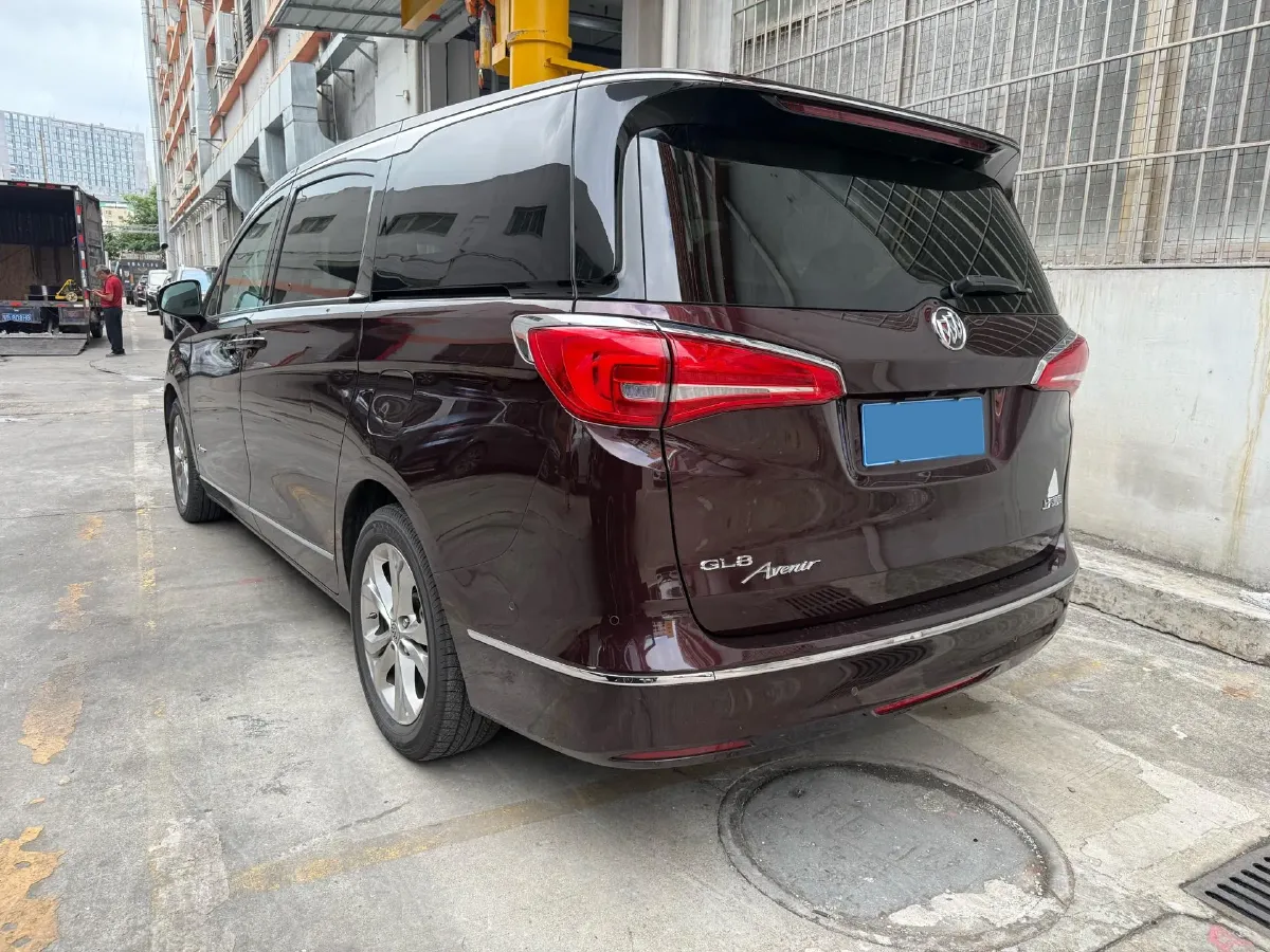2018 Buick GL8 2.0T 260HP L4 6AT,autocango,china used car exporter,china ev exporter,chinese used car exporter,chinese used ev exporter
