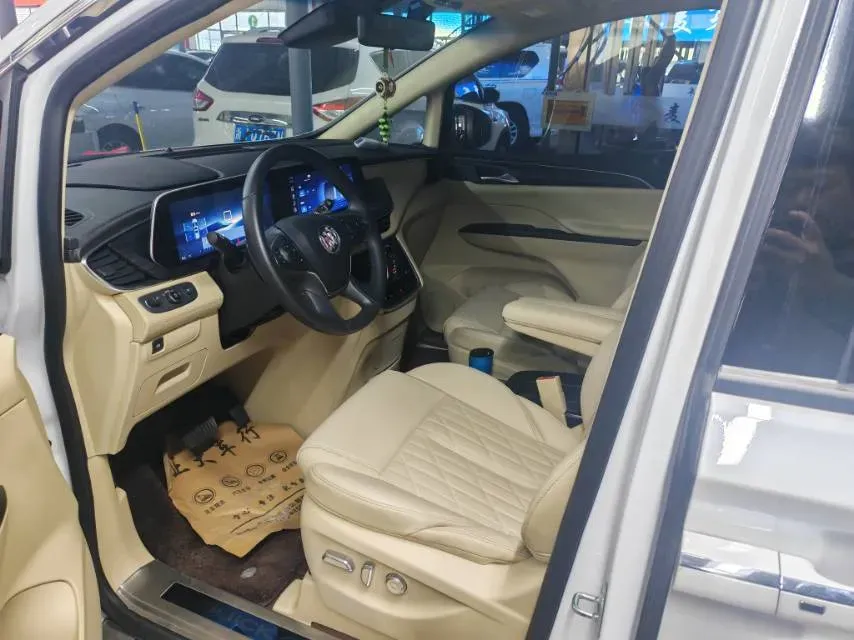 2023 Buick GL8 2.0T 237HP L4 9AT,autocango,china used car exporter,china ev exporter,chinese used car exporter,chinese used ev exporter