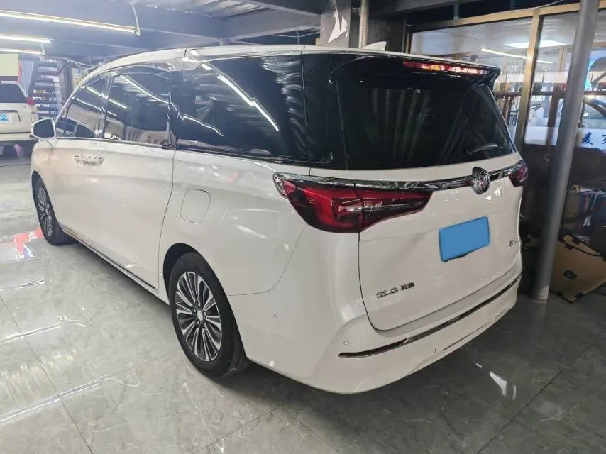 2023 Buick GL8 2.0T 237HP L4 9AT,autocango,china used car exporter,china ev exporter,chinese used car exporter,chinese used ev exporter