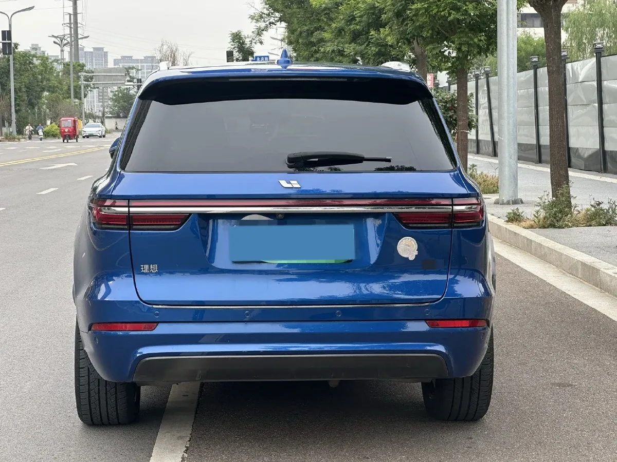 2020 Li ONE Range Extended 131HP REEV 40.5KWH,autocango,china used car exporter,china ev exporter,chinese used car exporter,chinese used ev exporter