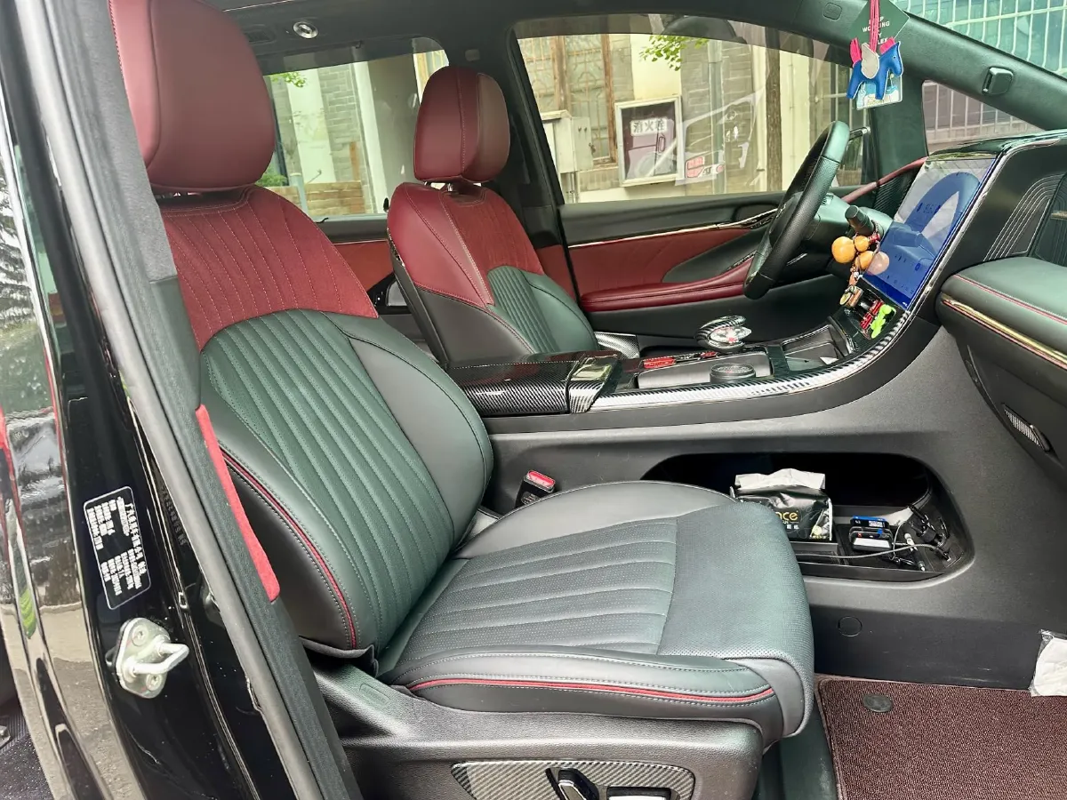 2023 GAC Trumpchi M8 2.0T 252HP L4 8AT,autocango,china used car exporter,china ev exporter,chinese used car exporter,chinese used ev exporter