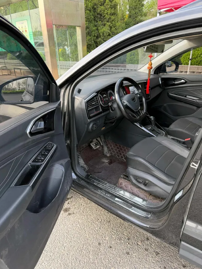 2021 Jetta VS7 1.4T 150HP L4 6AT,autocango,china used car exporter,china ev exporter,chinese used car exporter,chinese used ev exporter