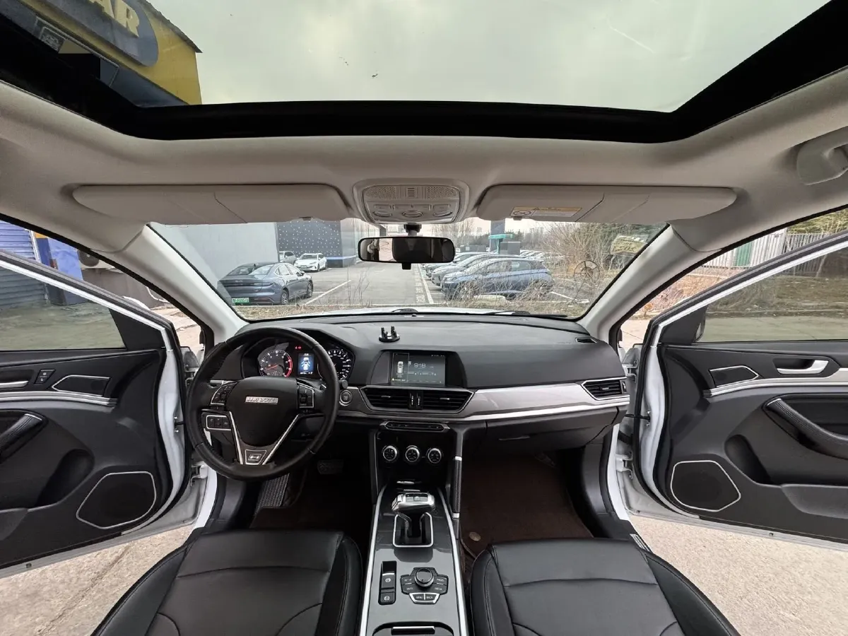 2018 Haval H6 1.5T 150HP L4 7DCT,autocango,china used car exporter,china ev exporter,chinese used car exporter,chinese used ev exporter