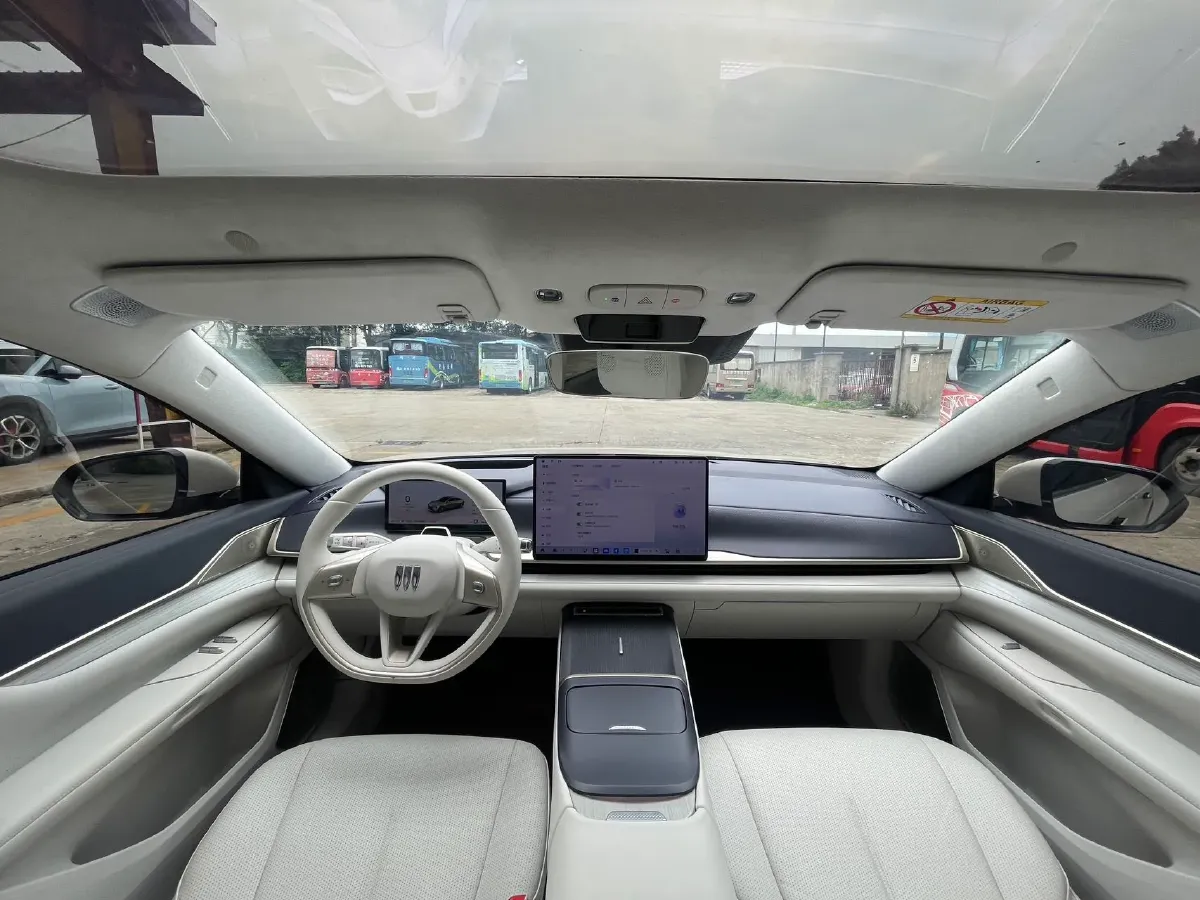 2026 Avatr 07 1.5T 156HP L4 REEV,autocango,china used car exporter,china ev exporter,chinese used car exporter,chinese used ev exporter
