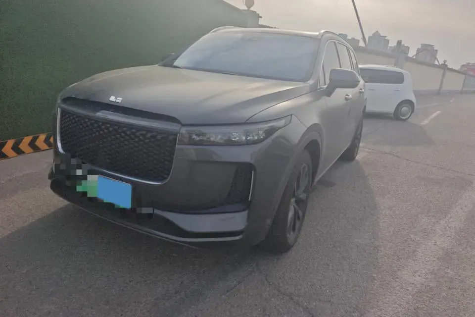2020 Li ONE Range Extended 131HP REEV 40.5KWH,autocango,china used car exporter,china ev exporter,chinese used car exporter,chinese used ev exporter