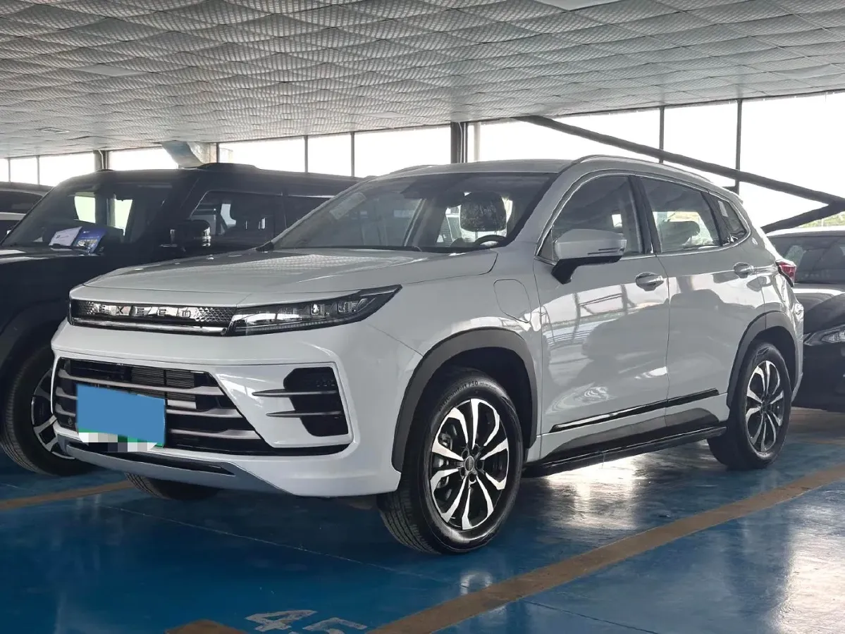 2022 DongFeng Forthing T5 1.5T 165HP L4 6AT,autocango,china used car exporter,china ev exporter,chinese used car exporter,chinese used ev exporter