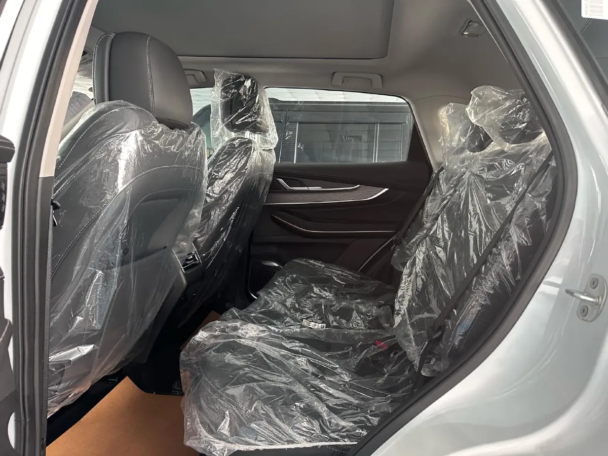 2022 DongFeng Forthing T5 1.5T 165HP L4 6AT,autocango,china used car exporter,china ev exporter,chinese used car exporter,chinese used ev exporter