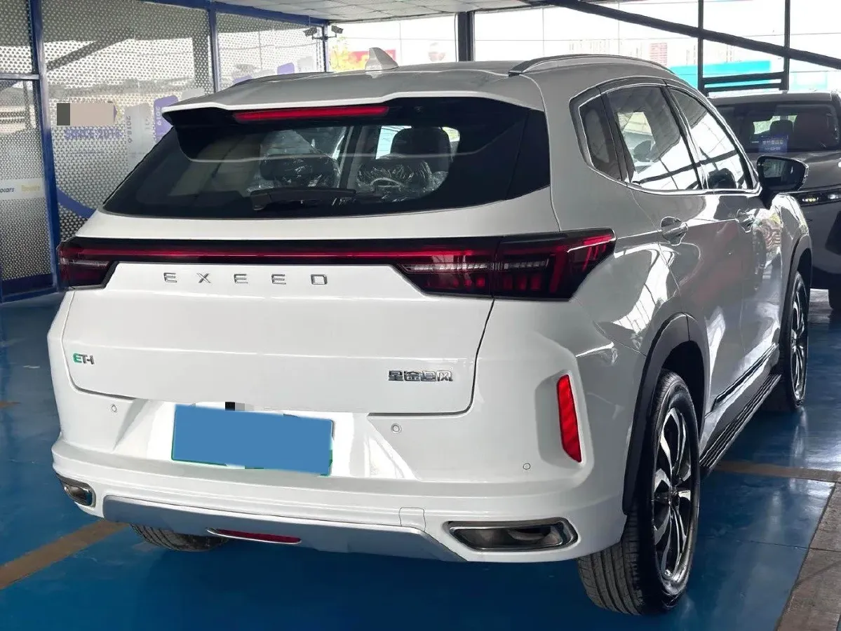 2022 DongFeng Forthing T5 1.5T 165HP L4 6AT,autocango,china used car exporter,china ev exporter,chinese used car exporter,chinese used ev exporter