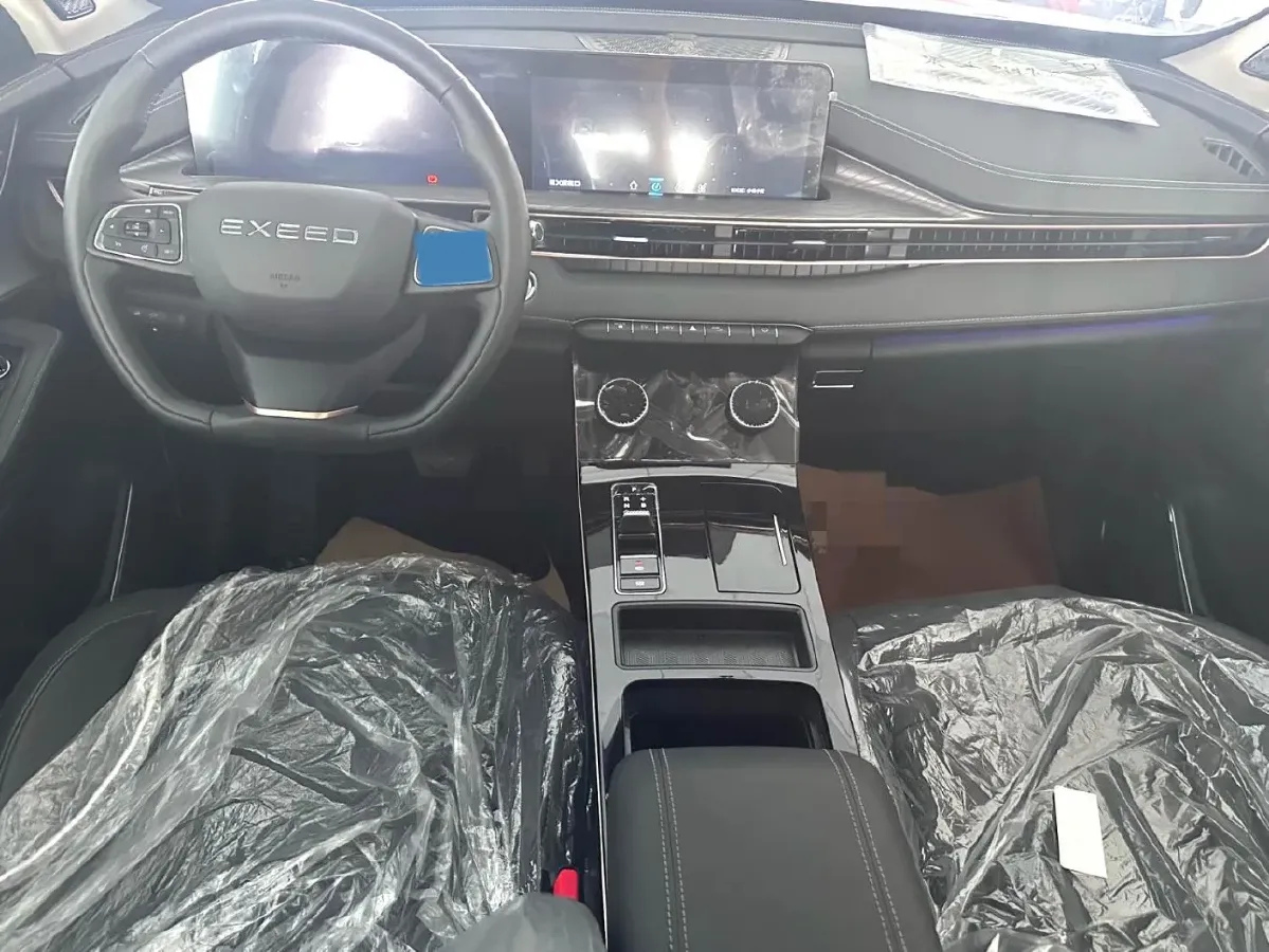 2022 DongFeng Forthing T5 1.5T 165HP L4 6AT,autocango,china used car exporter,china ev exporter,chinese used car exporter,chinese used ev exporter