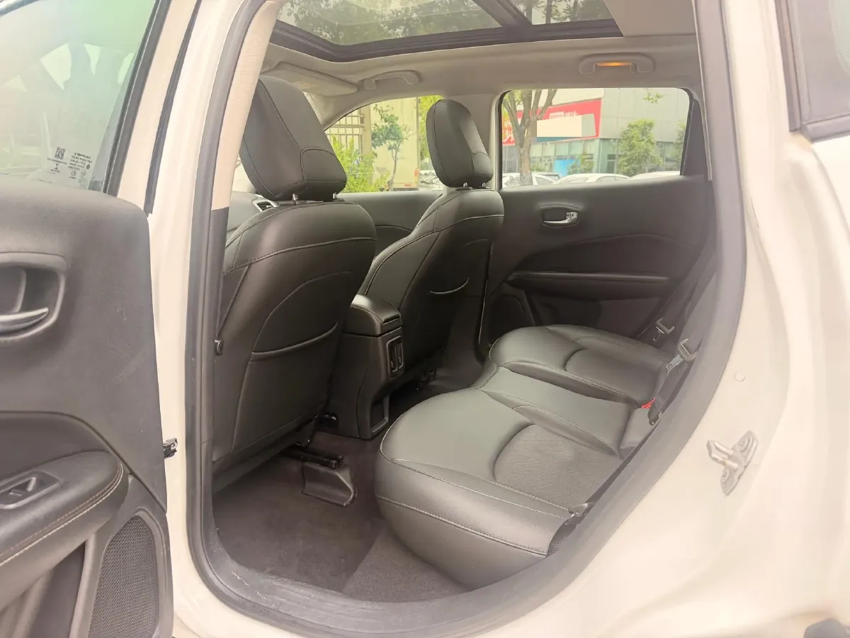 2017 Jeep Compass 1.4T 165HP L4 7DCT,autocango,china used car exporter,china ev exporter,chinese used car exporter,chinese used ev exporter