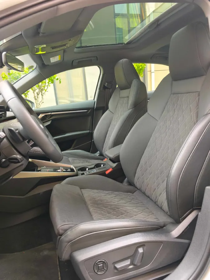 2024 Audi A3 1.4T 150HP L4 7DCT,autocango,china used car exporter,china ev exporter,chinese used car exporter,chinese used ev exporter