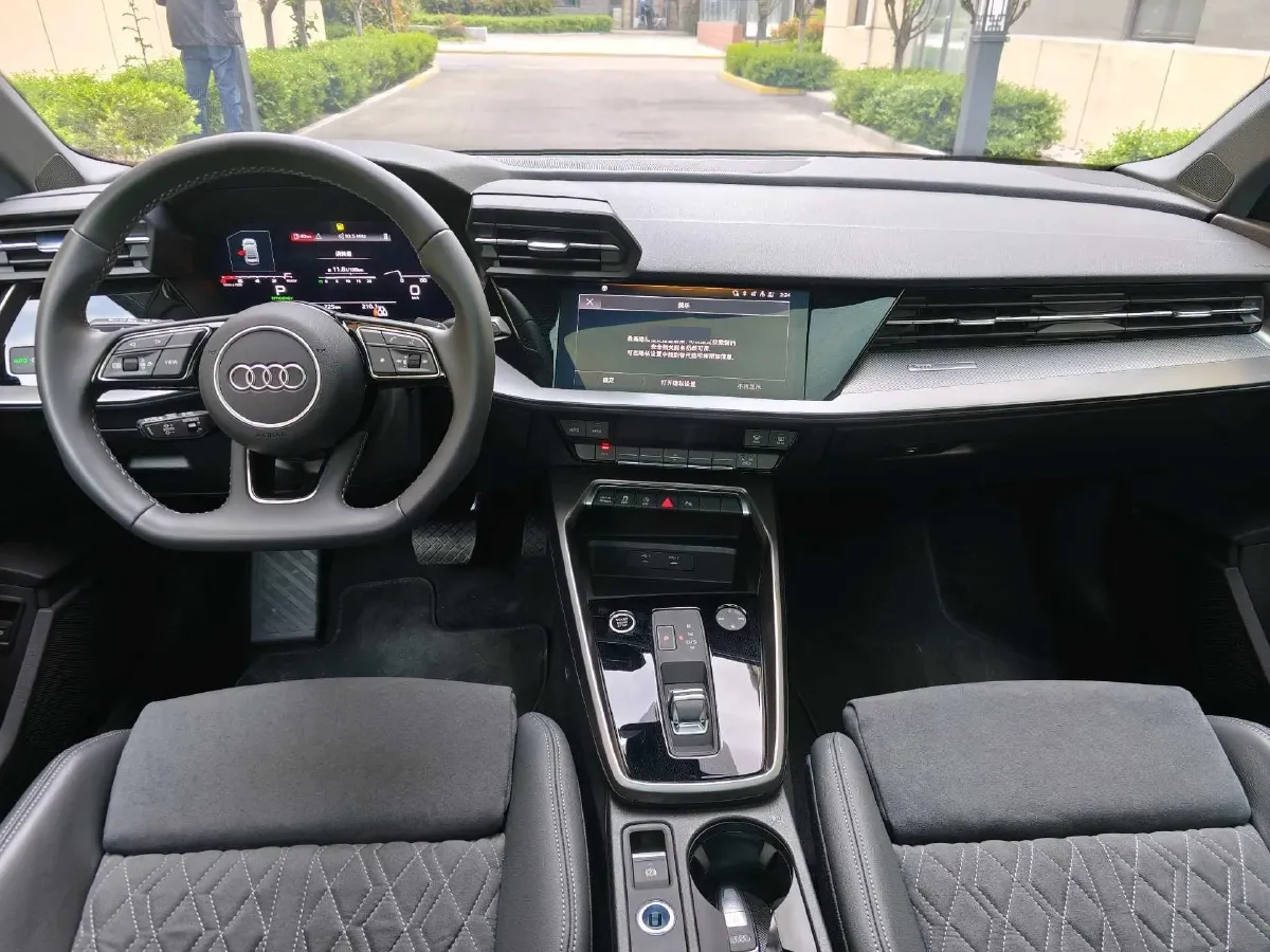 2024 Audi A3 1.4T 150HP L4 7DCT,autocango,china used car exporter,china ev exporter,chinese used car exporter,chinese used ev exporter