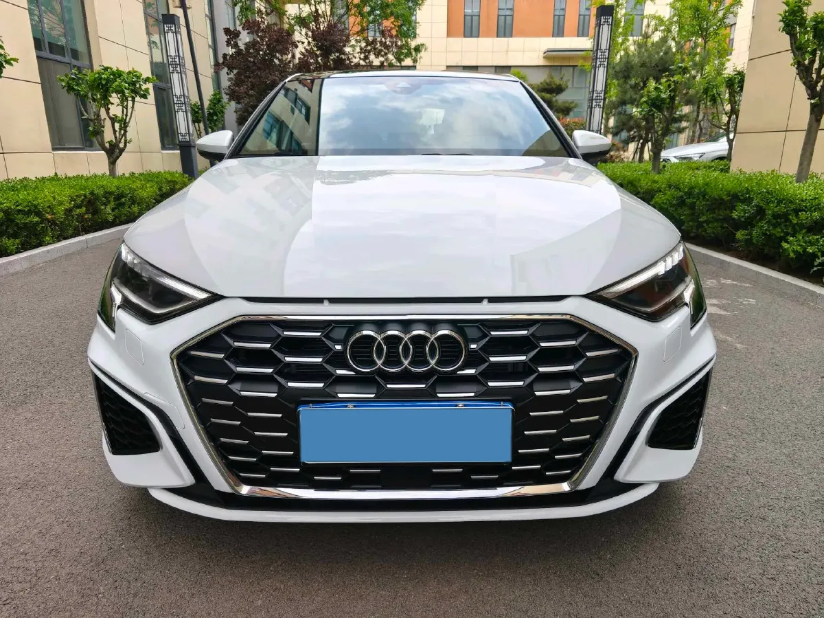 2024 Audi A3 1.4T 150HP L4 7DCT,autocango,china used car exporter,china ev exporter,chinese used car exporter,chinese used ev exporter