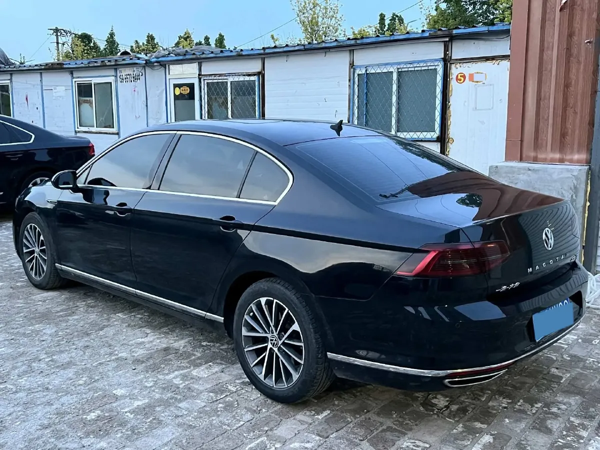 2019 Volkswagen Magotan 2.0T 186HP L4 7DCT,autocango,china used car exporter,china ev exporter,chinese used car exporter,chinese used ev exporter