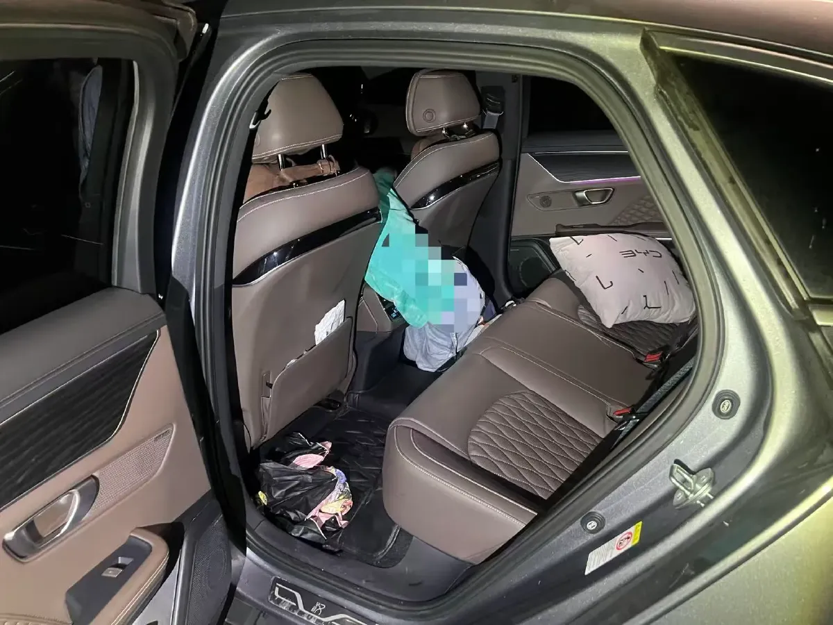 2023 BYD Han 1.5T 139HP L4 E-CVT PHEV 18.316KWH,autocango,china used car exporter,china ev exporter,chinese used car exporter,chinese used ev exporter