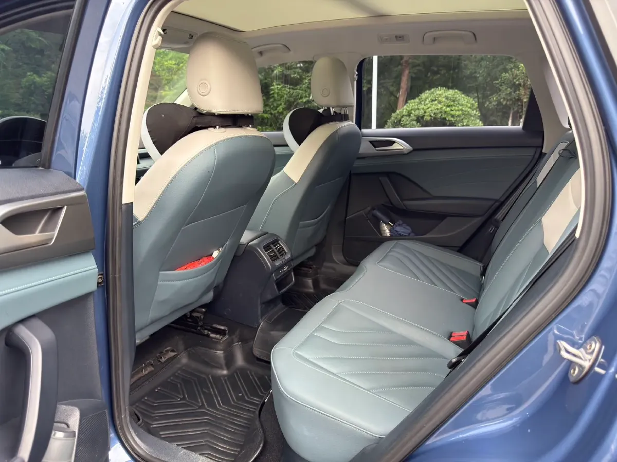 2023 Volkswagen Tharu 2.0T 186HP L4 7DCT,autocango,china used car exporter,china ev exporter,chinese used car exporter,chinese used ev exporter