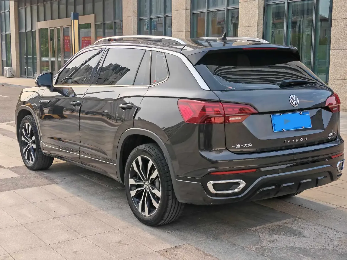 2021 Volkswagen Tayron 2.0T 220HP L4 7DCT,autocango,china used car exporter,china ev exporter,chinese used car exporter,chinese used ev exporter
