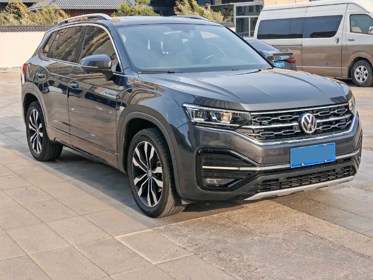 2021 Volkswagen Tayron 2.0T 220HP L4 7DCT,autocango,china used car exporter,china ev exporter,chinese used car exporter,chinese used ev exporter