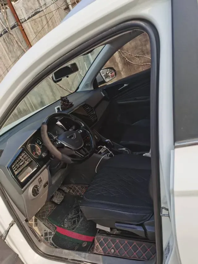 2020 Jetta VS7 1.4T 150HP L4 6AT,autocango,china used car exporter,china ev exporter,chinese used car exporter,chinese used ev exporter