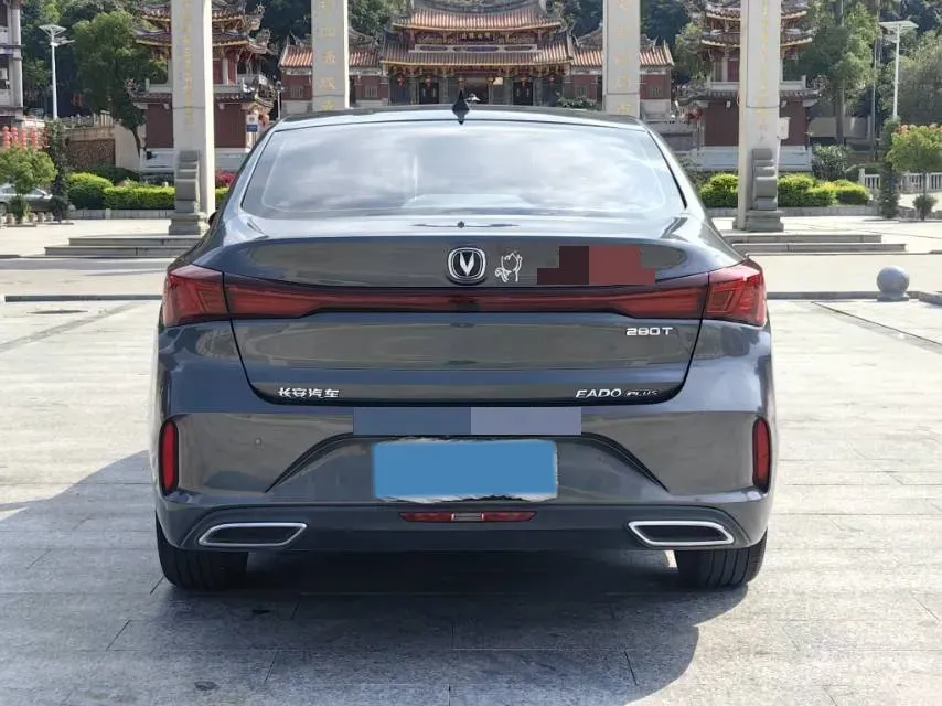 2021 ChangAn Eado 1.4T 160HP L4 7DCT,autocango,china used car exporter,china ev exporter,chinese used car exporter,chinese used ev exporter