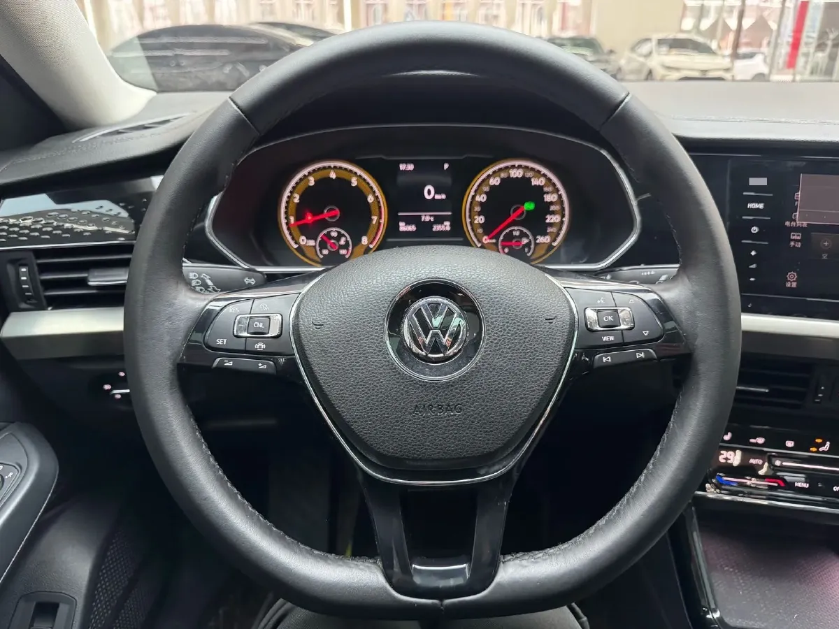 2020 Volkswagen Passat 2.0T 186HP L4 7DCT,autocango,china used car exporter,china ev exporter,chinese used car exporter,chinese used ev exporter