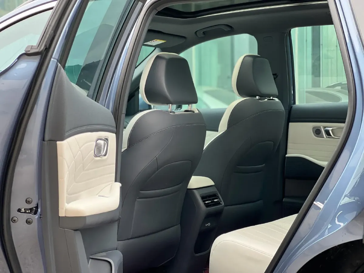 2025 BYD Sea Lion 05 DM-i 1.5L 101HP L4 E-CVT PHEV 18.3KWH,autocango,china used car exporter,china ev exporter,chinese used car exporter,chinese used ev exporter