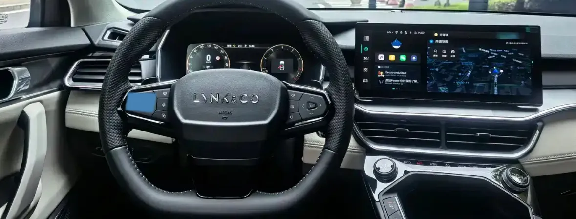 2023 LYNK&CO 03 1.5T 181HP L4 7DCT,autocango,china used car exporter,china ev exporter,chinese used car exporter,chinese used ev exporter