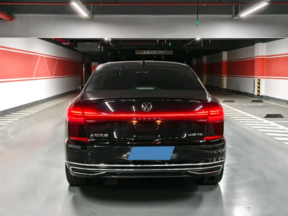 2021 Volkswagen Passat 2.0T 186HP L4 7DCT,autocango,china used car exporter,china ev exporter,chinese used car exporter,chinese used ev exporter