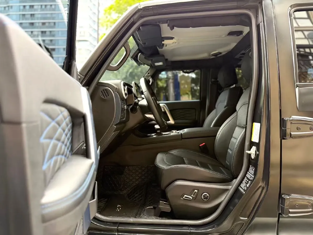 2023 Beijing BJ40 2.0T 163HP L4 8AT,autocango,china used car exporter,china ev exporter,chinese used car exporter,chinese used ev exporter