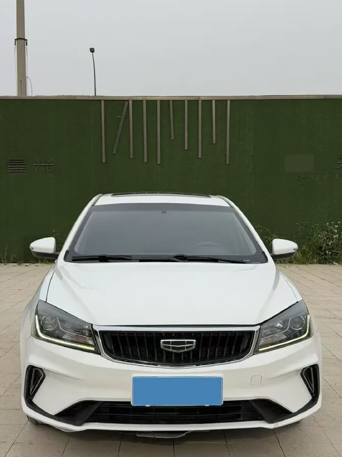 2021 BaoJun 530 1.5T 147HP L4 CVT,autocango,china used car exporter,china ev exporter,chinese used car exporter,chinese used ev exporter