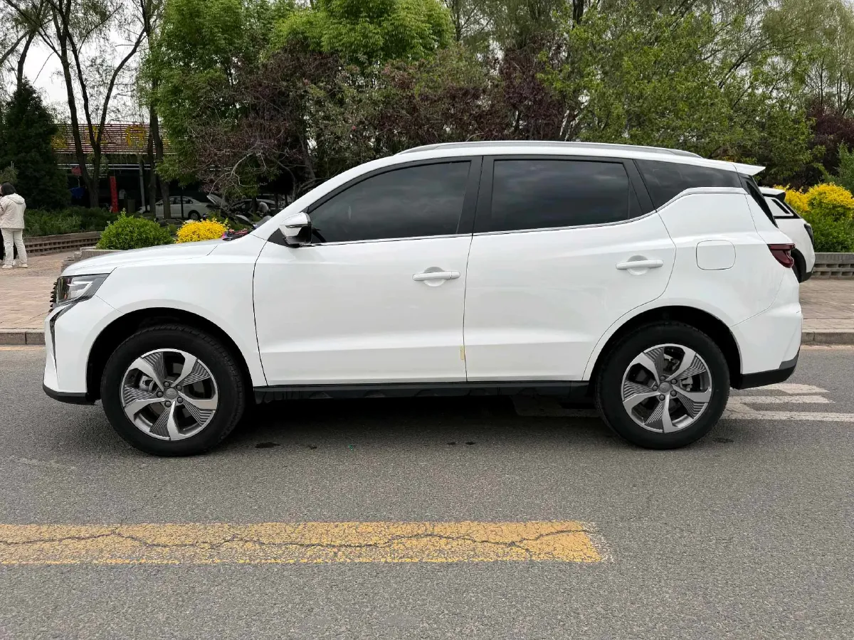 2024 Geely OkavangoPRO 1.5T 181HP L4 7DCT,autocango,china used car exporter,china ev exporter,chinese used car exporter,chinese used ev exporter