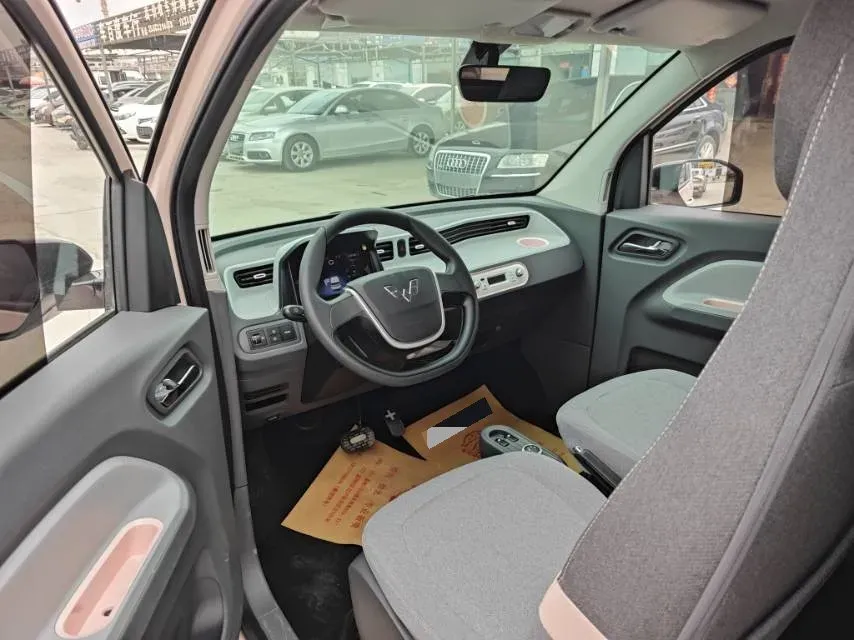 2021 WuLing HongGuang MINI EV BEV 13.9KWH,autocango,china used car exporter,china ev exporter,chinese used car exporter,chinese used ev exporter