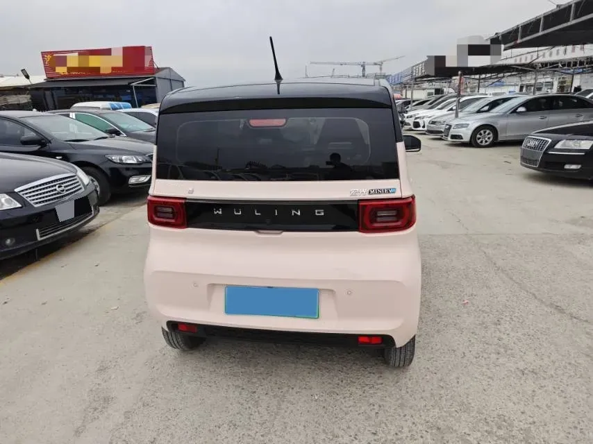 2021 WuLing HongGuang MINI EV BEV 13.9KWH,autocango,china used car exporter,china ev exporter,chinese used car exporter,chinese used ev exporter