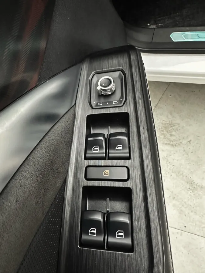 2021 Haval H6 1.5T 150HP L4 7DCT,autocango,china used car exporter,china ev exporter,chinese used car exporter,chinese used ev exporter