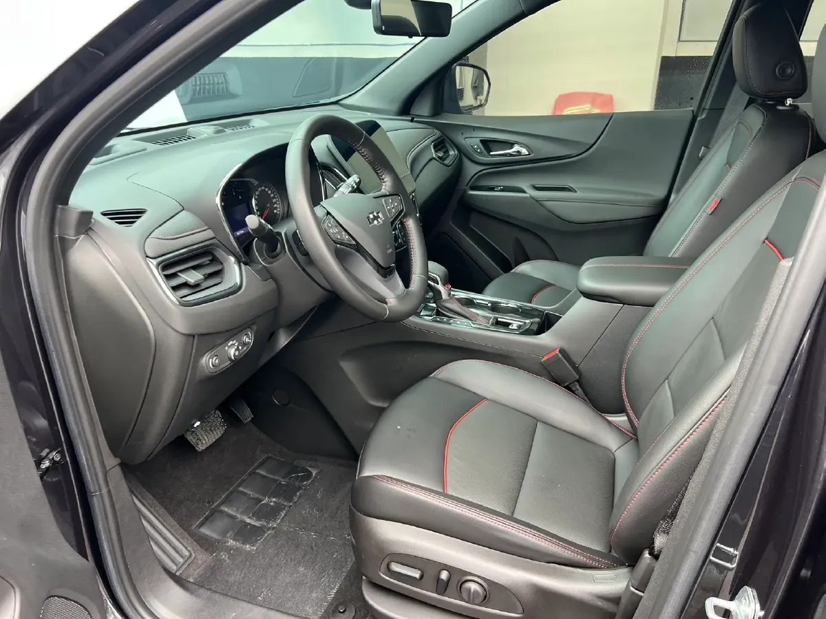 2023 Chevrolet Equinox 2.0T 237HP L4 9AT,autocango,china used car exporter,china ev exporter,chinese used car exporter,chinese used ev exporter