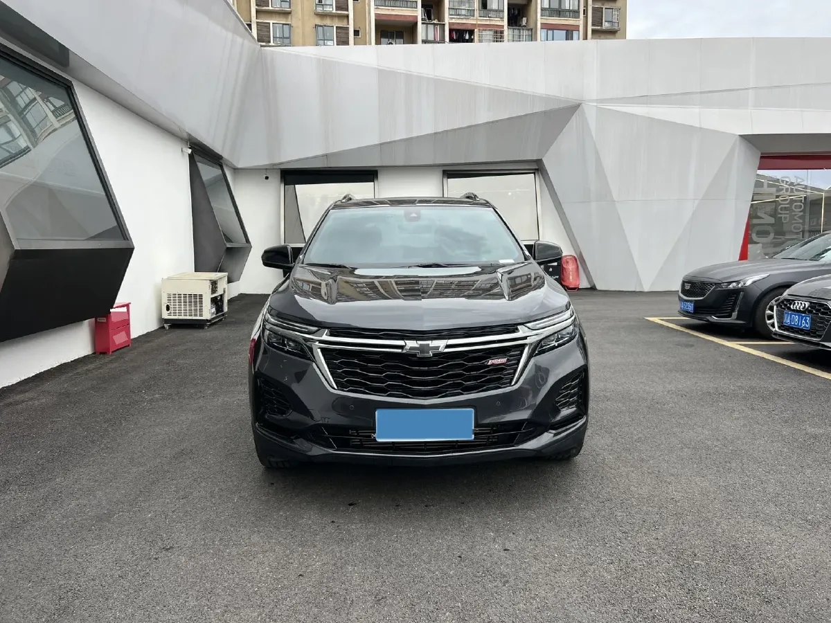 2023 Chevrolet Equinox 2.0T 237HP L4 9AT,autocango,china used car exporter,china ev exporter,chinese used car exporter,chinese used ev exporter