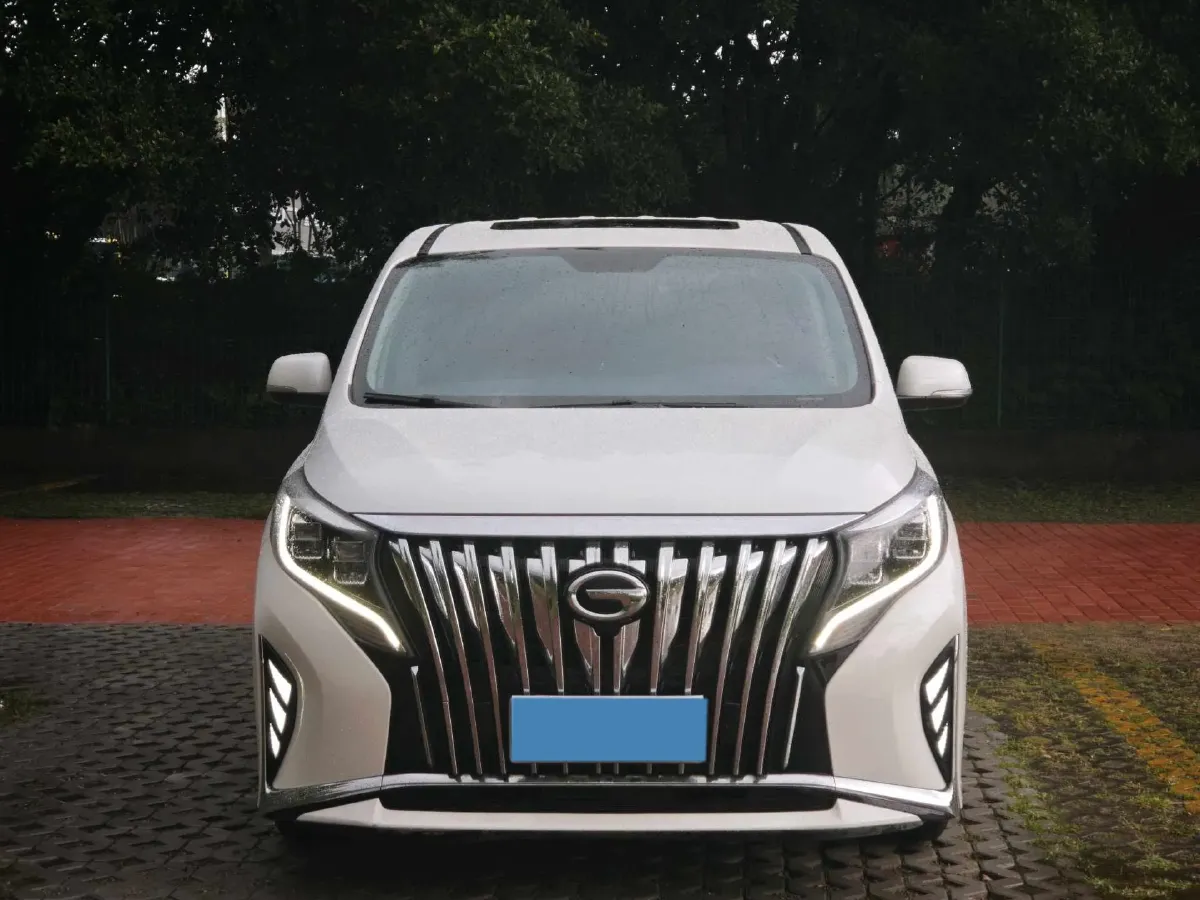 2021 GAC Trumpchi M8 2.0T 252HP L4 8AT,autocango,china used car exporter,china ev exporter,chinese used car exporter,chinese used ev exporter