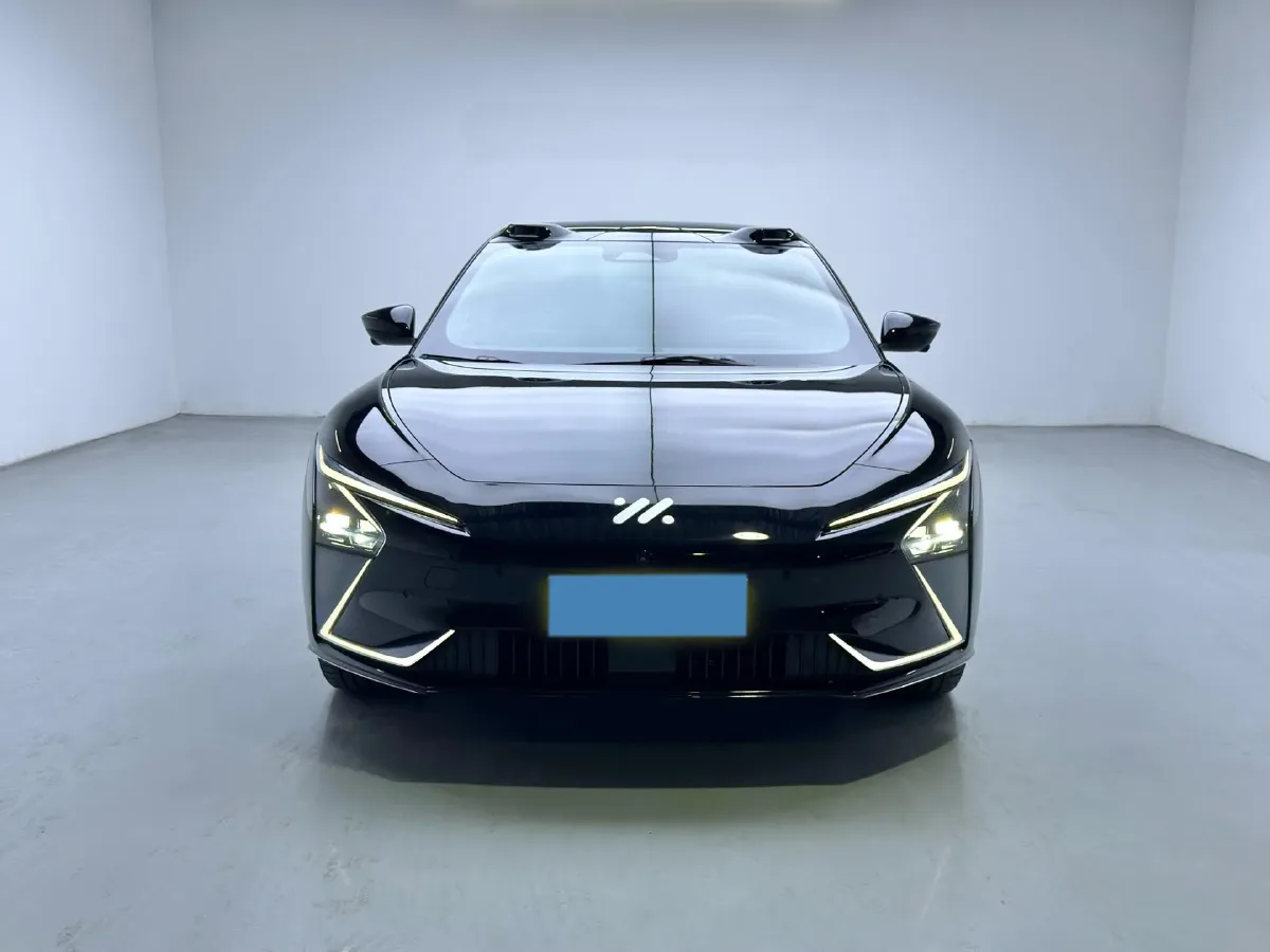 2022 IM L7 BEV 90KWH,autocango,china used car exporter,china ev exporter,chinese used car exporter,chinese used ev exporter