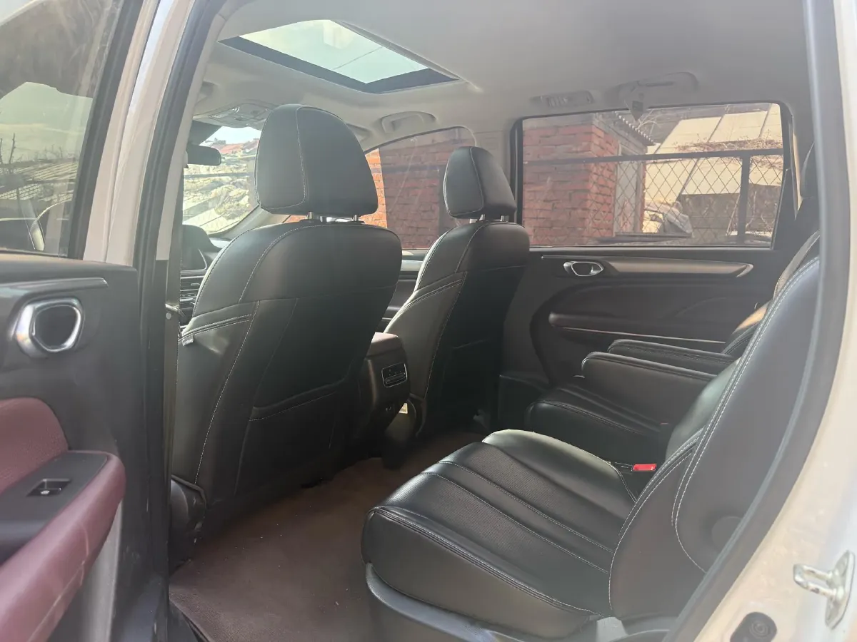 2023 GAC Trumpchi M6 1.5T 177HP L4 7DCT,autocango,china used car exporter,china ev exporter,chinese used car exporter,chinese used ev exporter