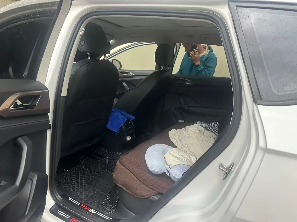 2021 Volkswagen Tharu 1.4T 150HP L4 7DCT,autocango,china used car exporter,china ev exporter,chinese used car exporter,chinese used ev exporter