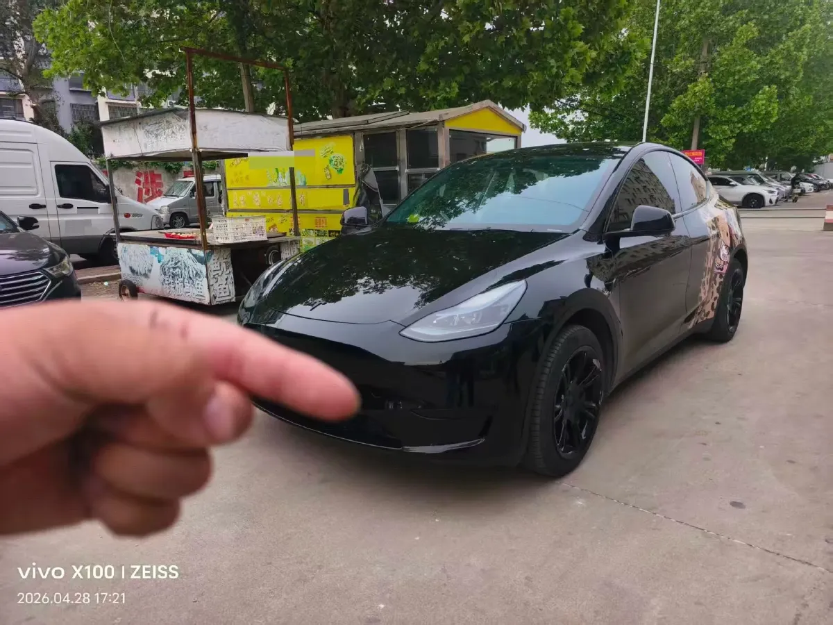 2022 Tesla Model Y BEV 60KWH,autocango,china used car exporter,china ev exporter,chinese used car exporter,chinese used ev exporter