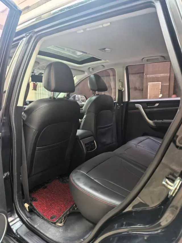 2019 Haval M6 1.5T 150HP L4 7DCT,autocango,china used car exporter,china ev exporter,chinese used car exporter,chinese used ev exporter