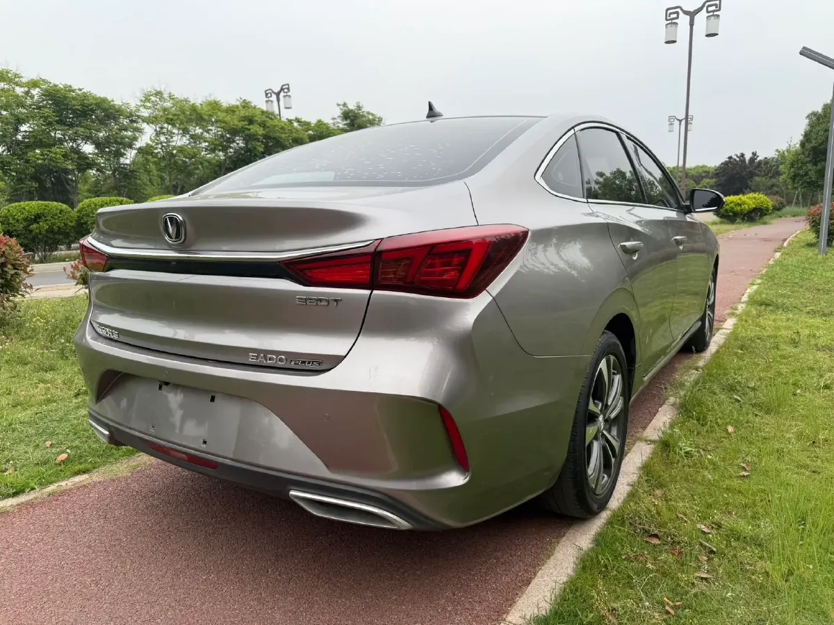 2020 ChangAn Eado 1.4T 158HP L4 7DCT,autocango,china used car exporter,china ev exporter,chinese used car exporter,chinese used ev exporter