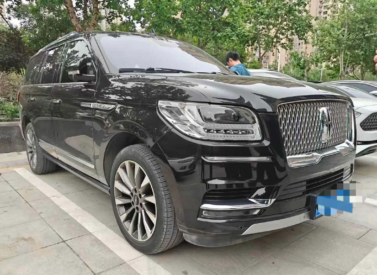 2019 Lincoln Navigator 3.5T 388HP V6 10AT,autocango,china used car exporter,china ev exporter,chinese used car exporter,chinese used ev exporter