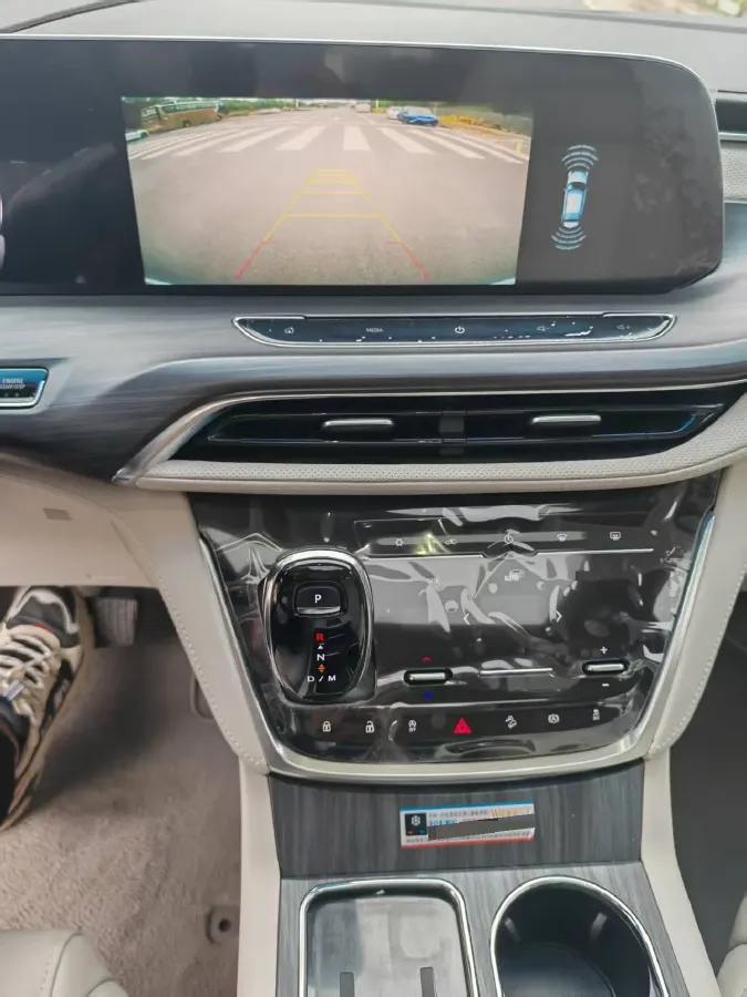 2022 Buick GL8 2.0T 237HP L4 9AT,autocango,china used car exporter,china ev exporter,chinese used car exporter,chinese used ev exporter