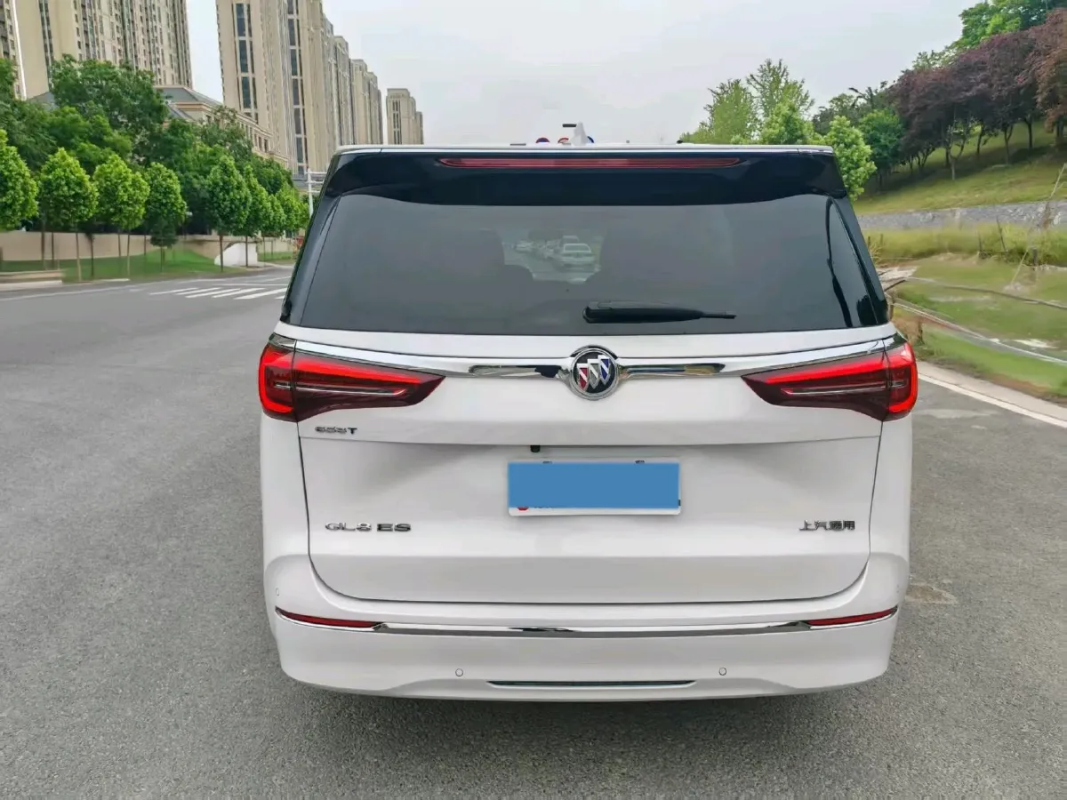 2022 Buick GL8 2.0T 237HP L4 9AT,autocango,china used car exporter,china ev exporter,chinese used car exporter,chinese used ev exporter